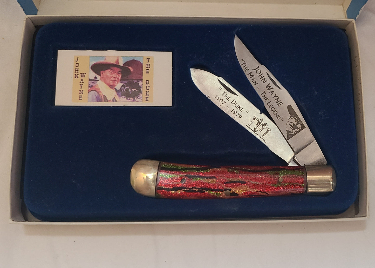 John Wayne Collector Series "The Duke" Pocketknife - Box has Wear/Tear - NEW