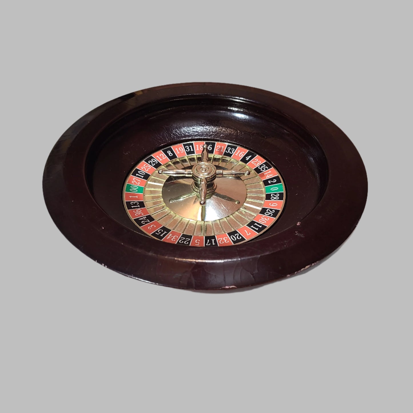 VTG Roulette Wheel w/ 1 Silver Ball - USED