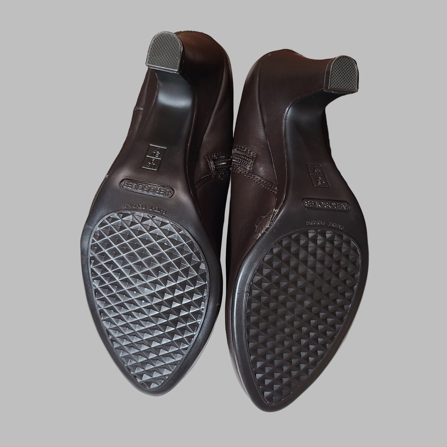 Women's 9 Aerosoles Brown Cloudscape Harness Boots - USED