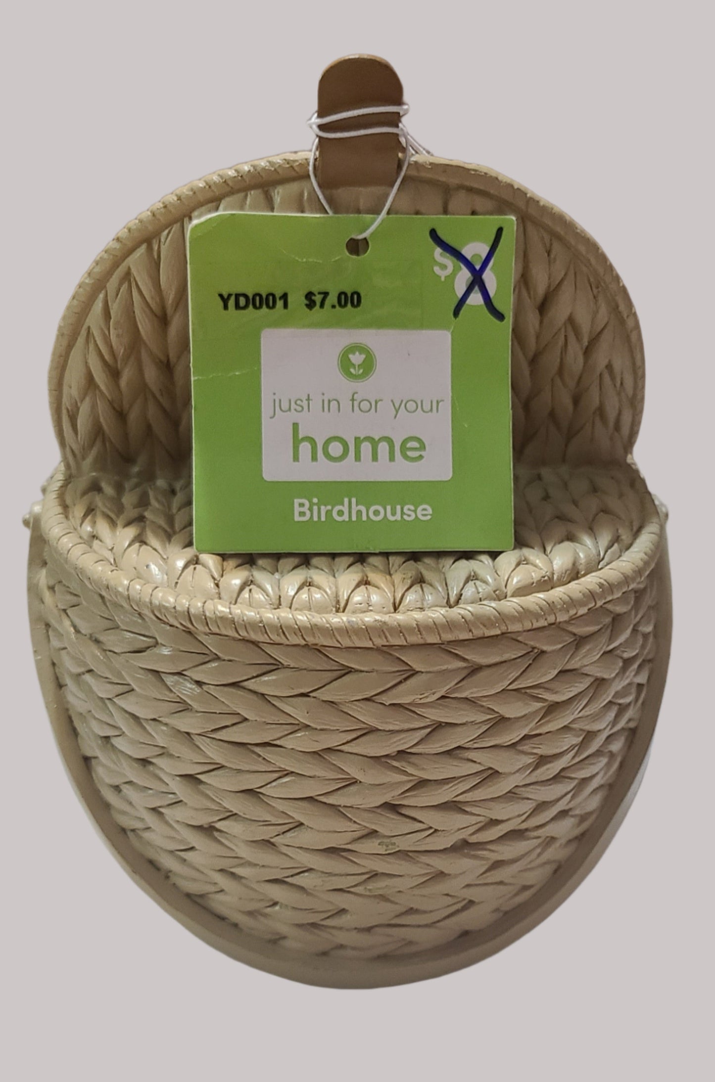 Picnic Basket Birdhouse – NEW