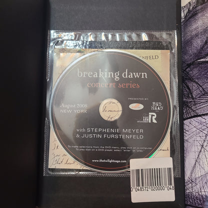 HC Twilight Breaking Dawn Special Edition by Stephenie Meyer w/ CD - Exclusive Breaking Dawn Concert Series DVD - USED