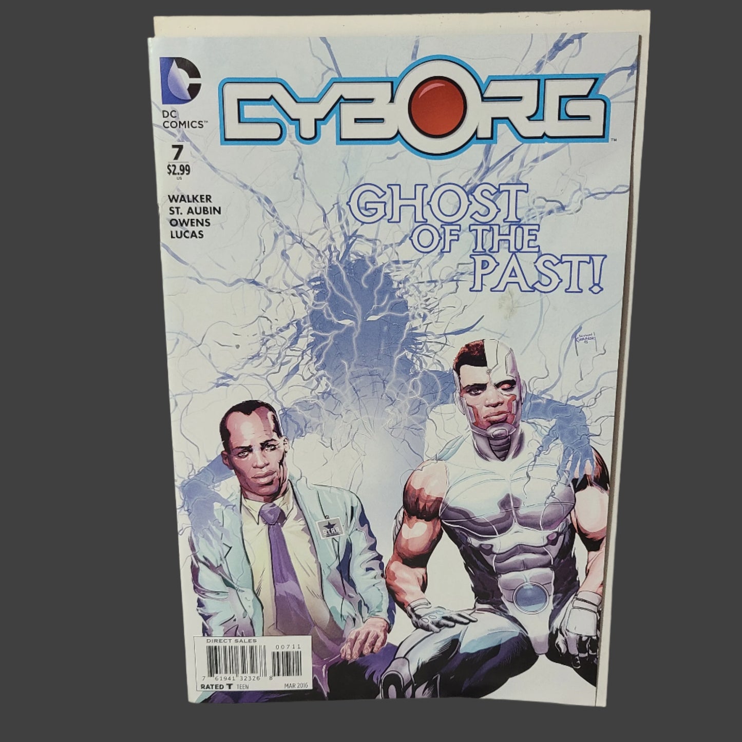 DC Comics Cyborg Ghost of the Past! - David F. Walker - March 2016 - LIKE NEW