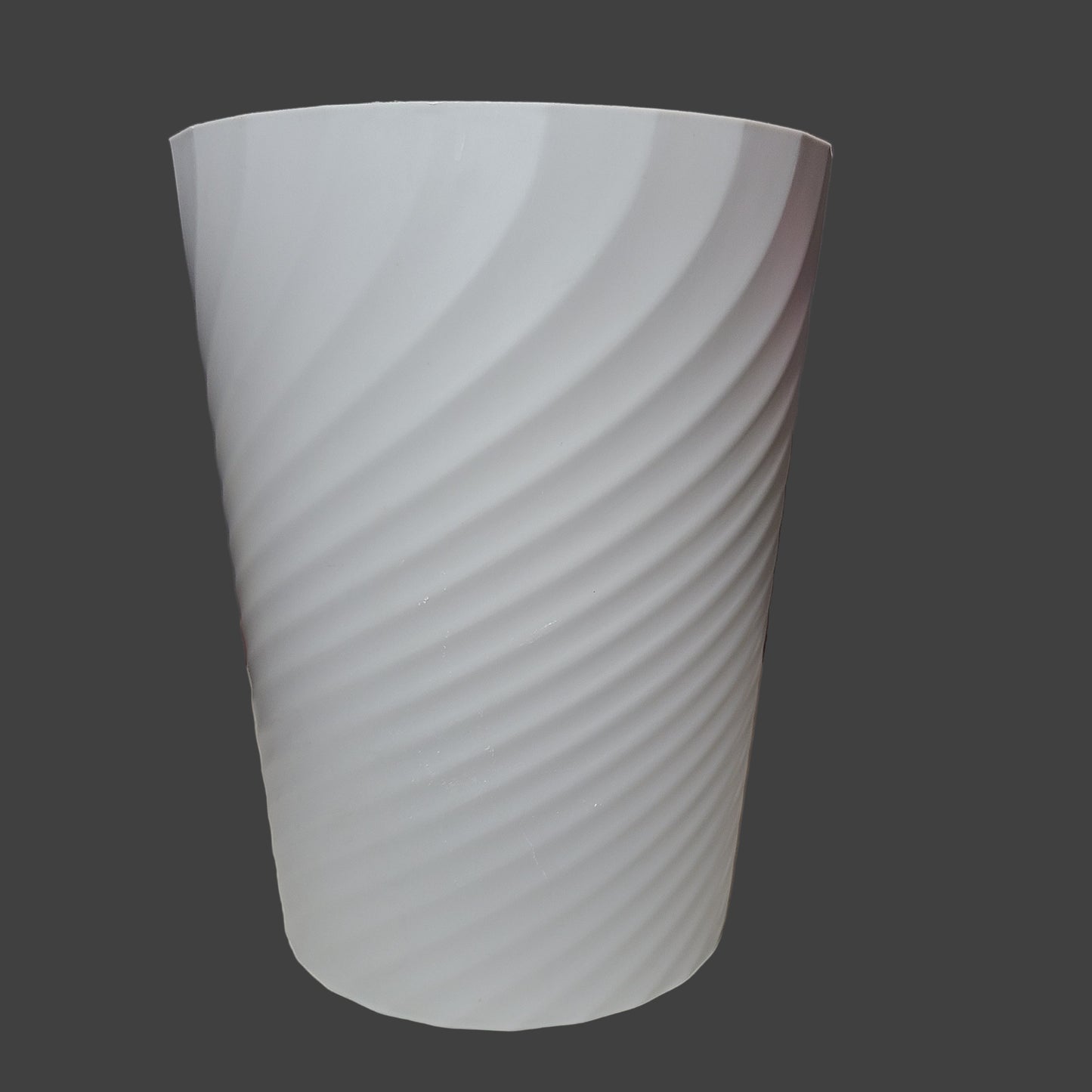 Dajitre Grey 1.8 Gallon Trash Can - USED