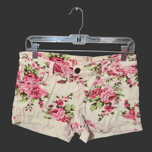 Women's 5/6 Rue21 Pink Floral Jean Shorts - USED