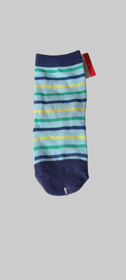 Kids Size 5-6.5 Made for Retail Striped Socks - NEW