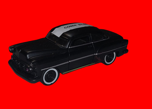 Maisto 1953 Chevrolet Custom Black 1:43 Model - USED