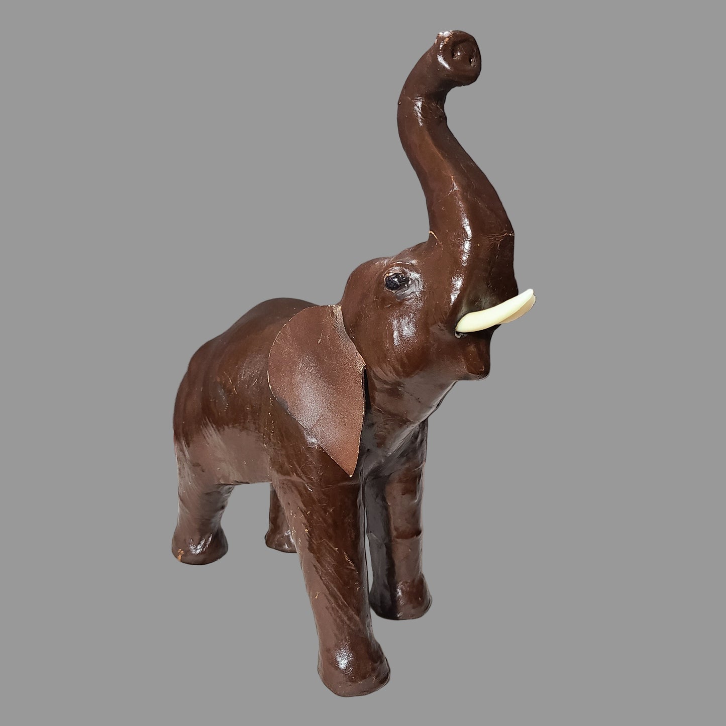 Rare VTG Leather Wrapped Brown Elephant & Giraffe Figurines - USED