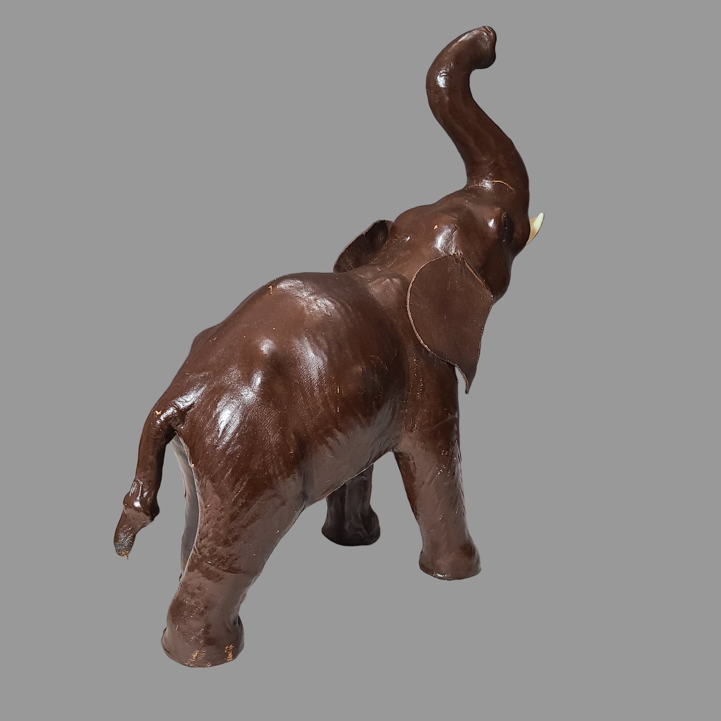 Rare VTG Leather Wrapped Brown Elephant & Giraffe Figurines - USED