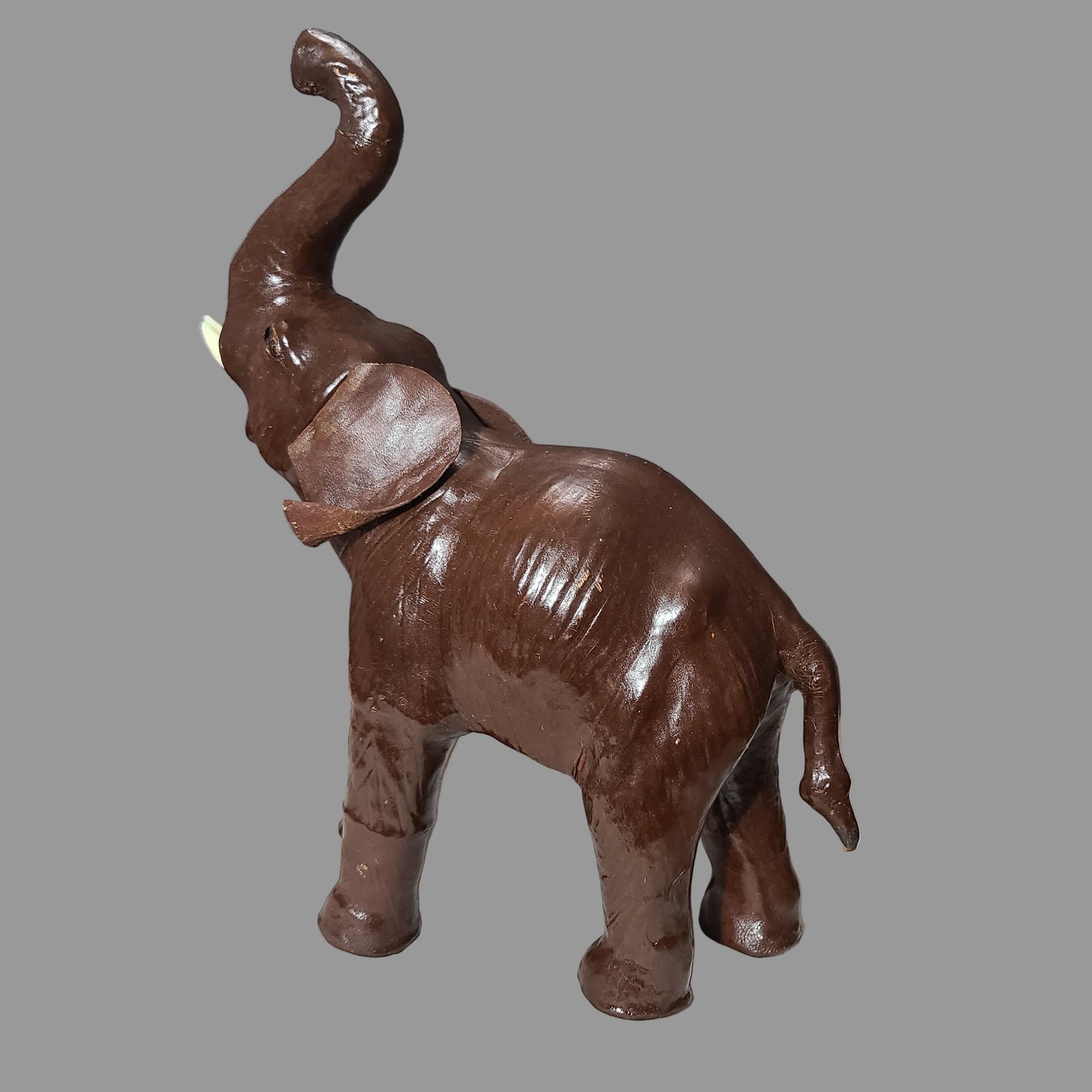 Rare VTG Leather Wrapped Brown Elephant & Giraffe Figurines - USED