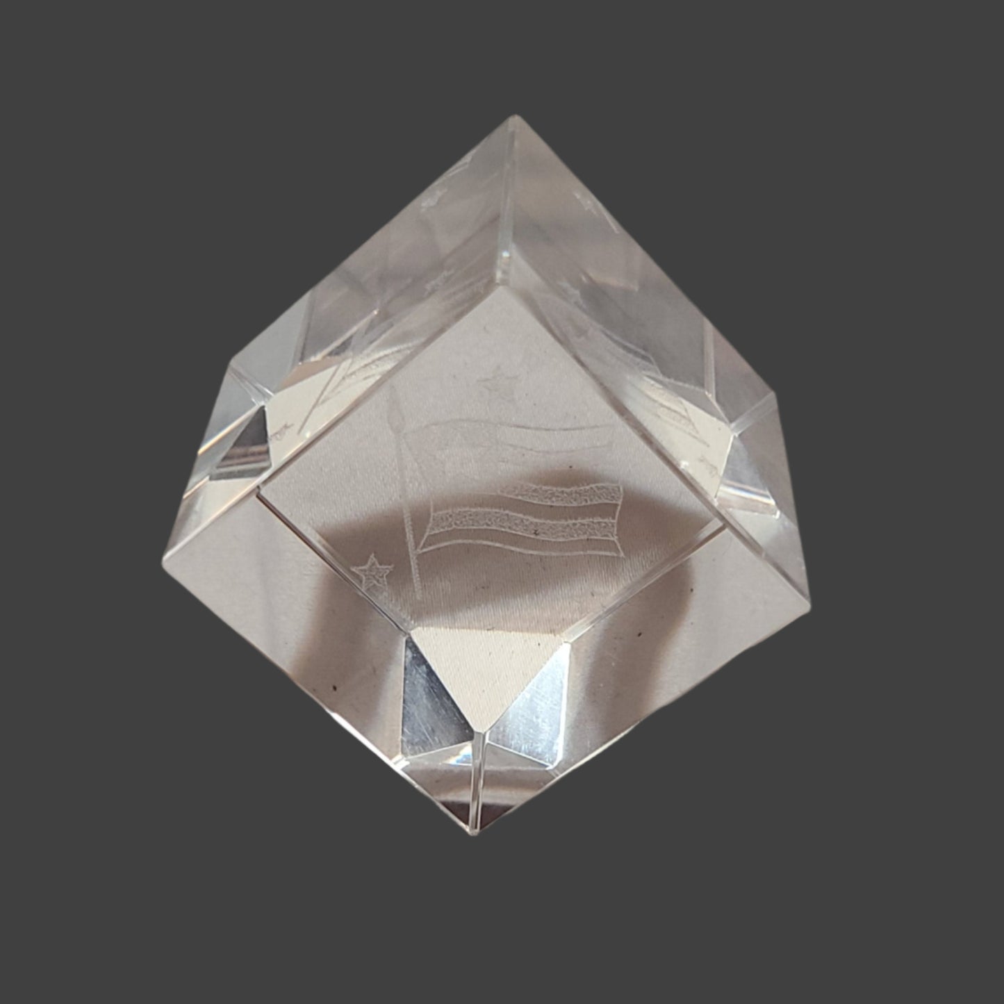 American Flag 1.5" 3D Laser Etched Clear Glass Paperweight w/ Case - LIKE NEW