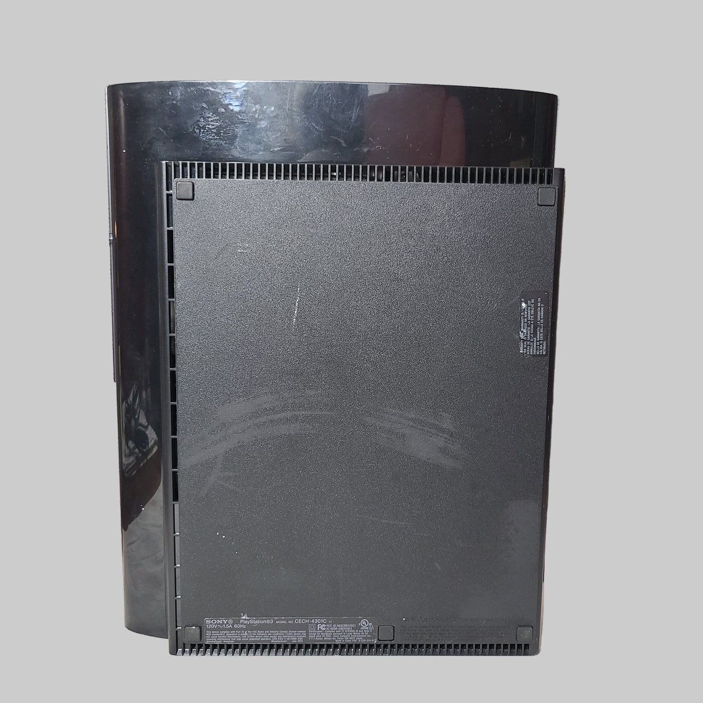 Sony PlayStation 3 - Black 500GB Super Slim w/ Cords & Controller - USED