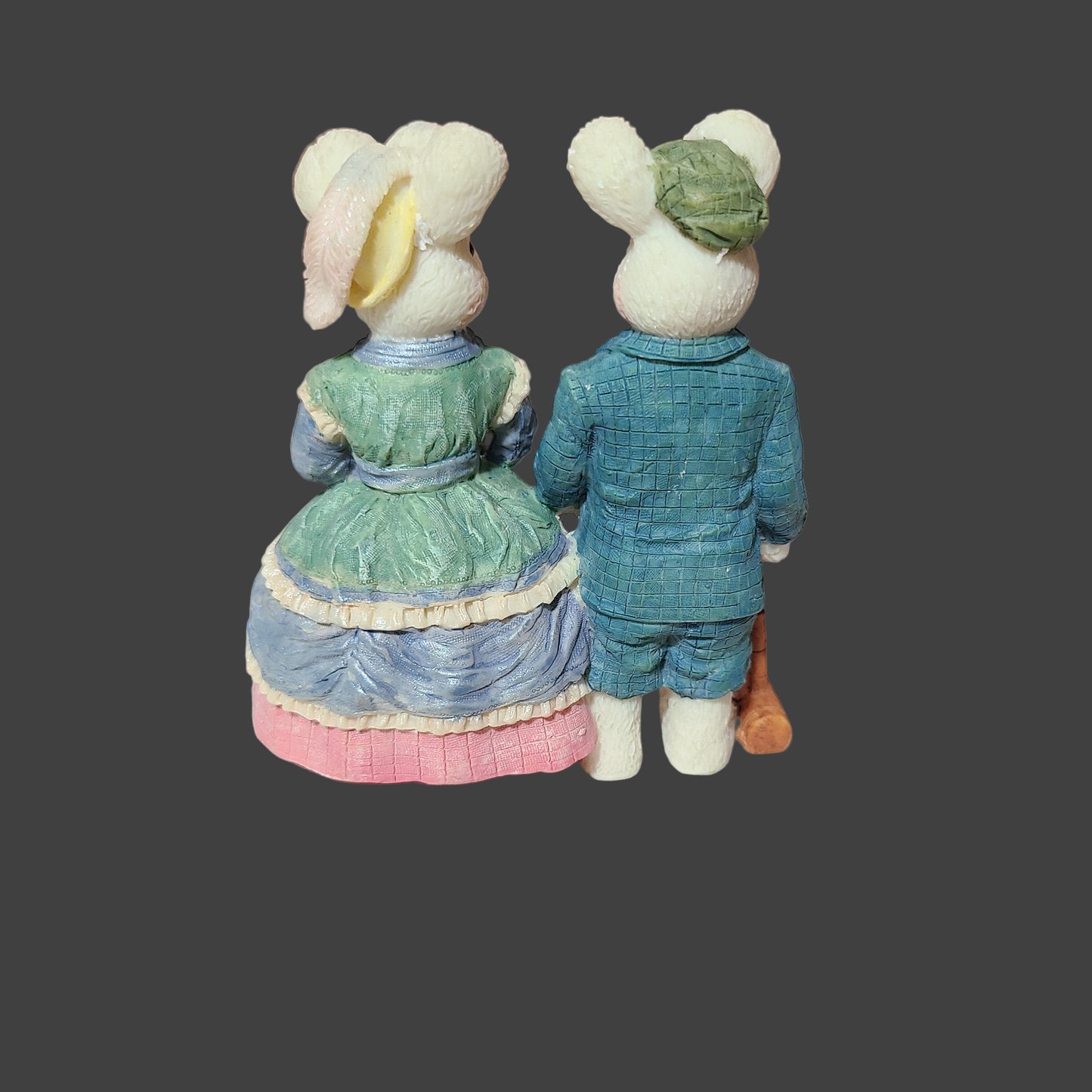 VTG Mr. & Mrs. Rabbit Playing Croquet Resin Figurine - LIKE NEW