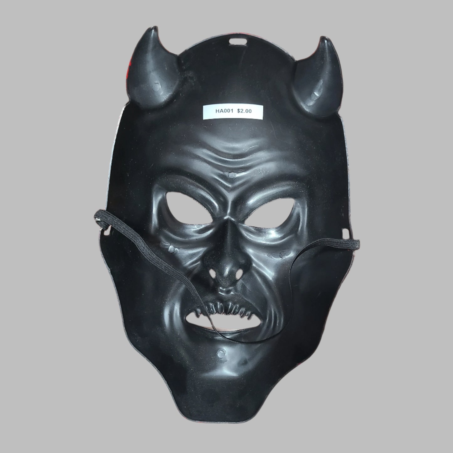 Miscellaneous Halloween Masks - USED