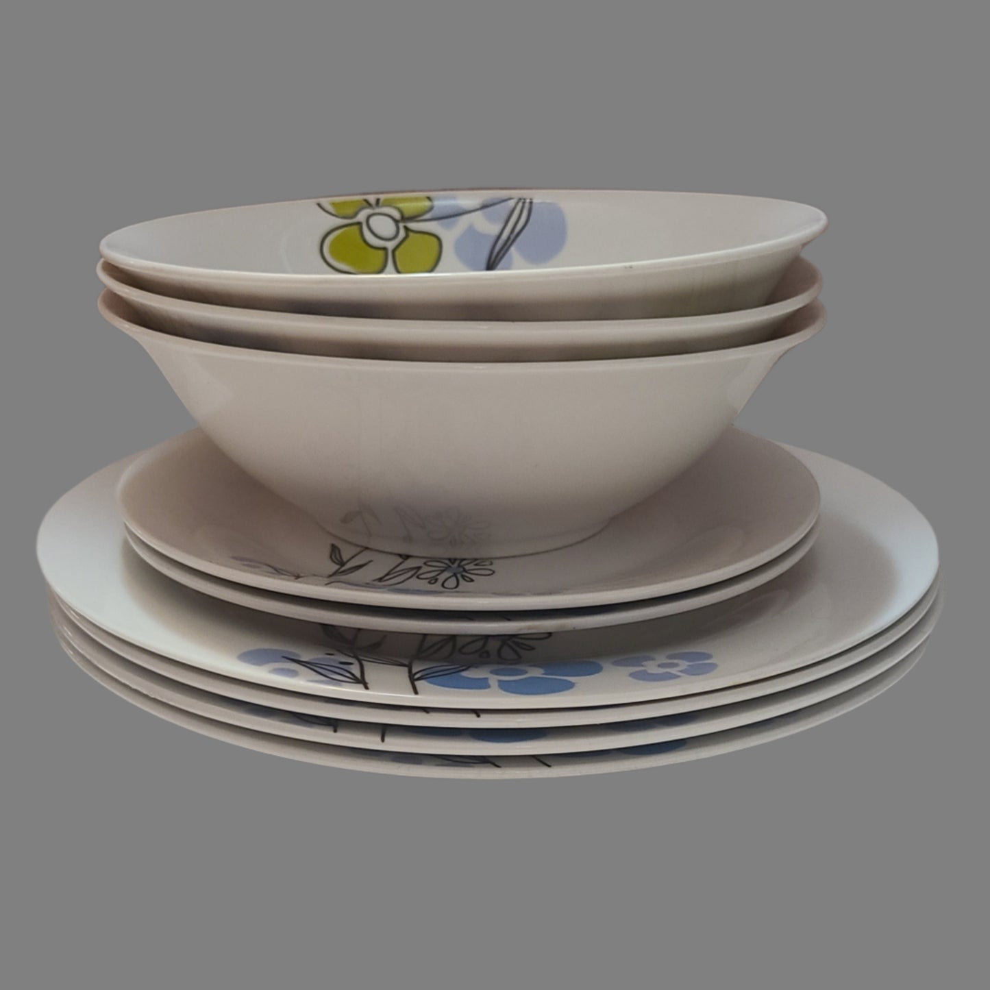 Gibson Everyday China 9pc Dinnerware Set - LIKE NEW