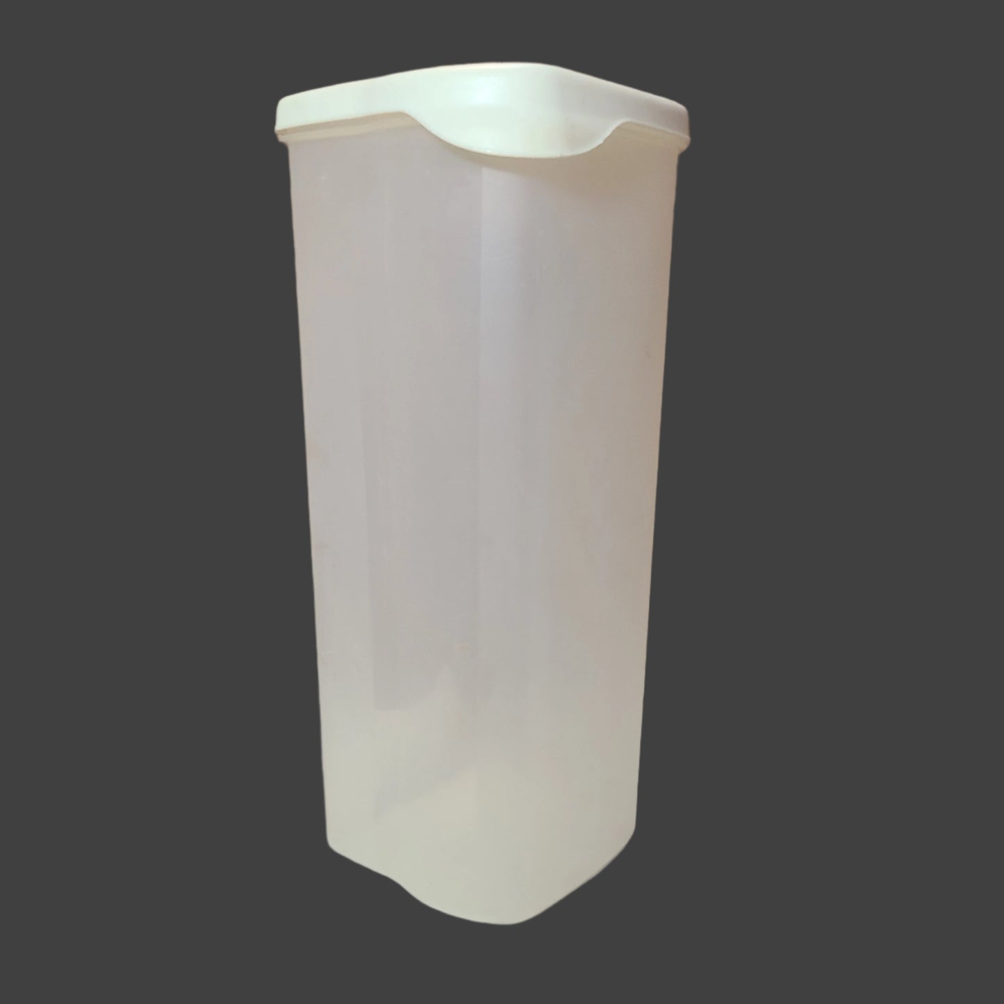 VTG Rubbermaid Servin' Saver Bread Loaf Container - USED