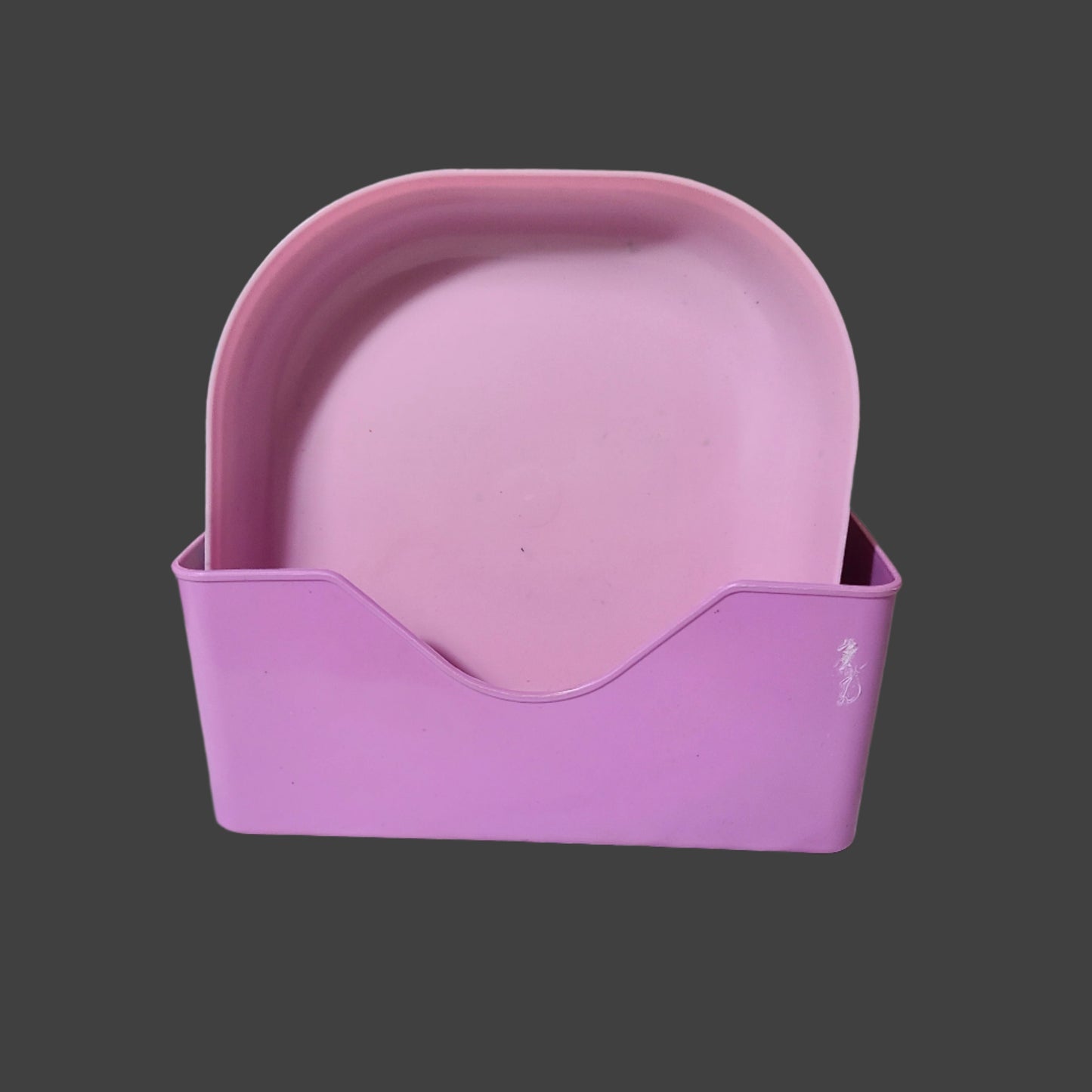 10 PC Plastic Plates w/ Holder - USED