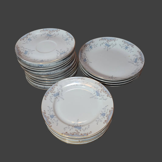 VTG 22PC Imperial Seville Pattern China Set - LIKE NEW