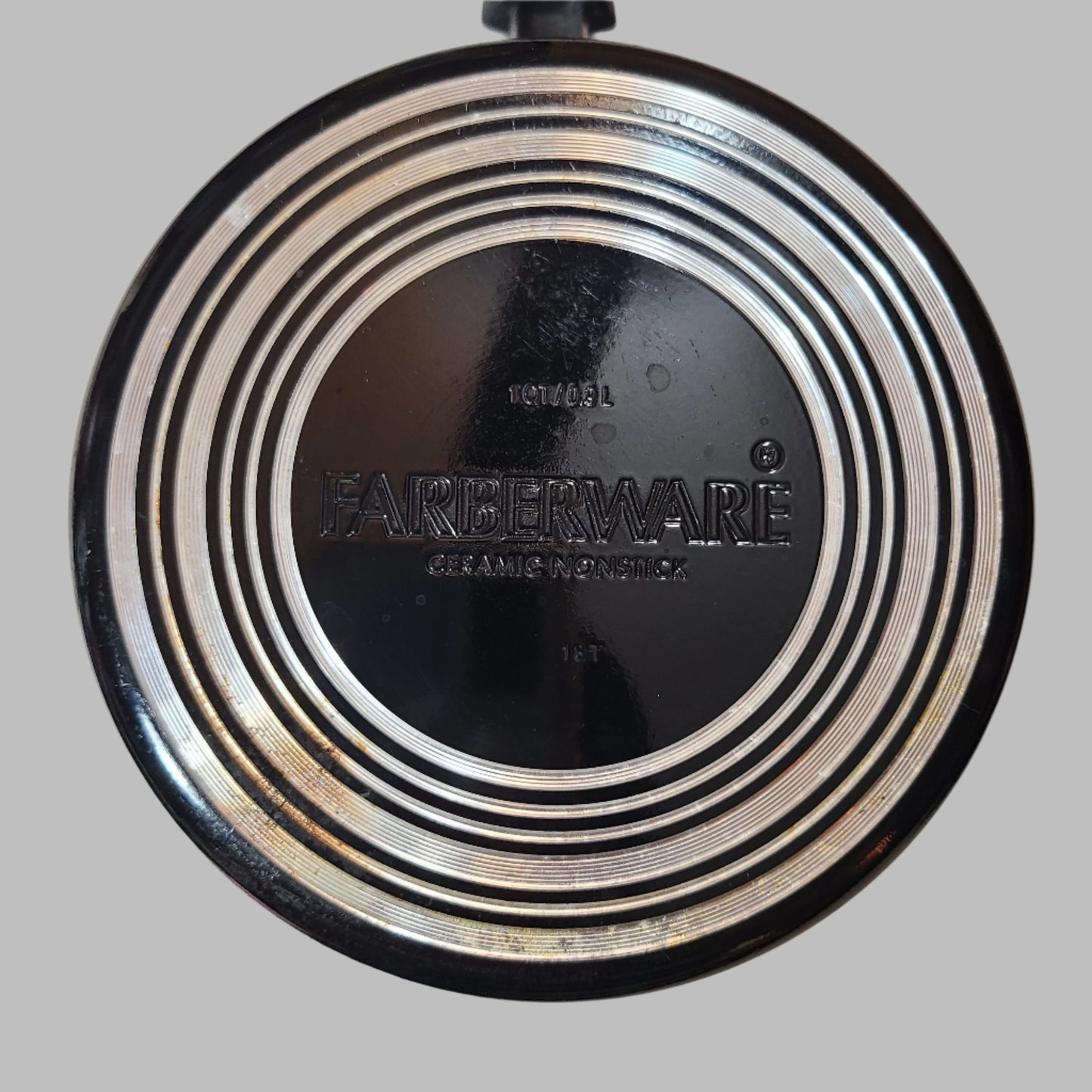 Set of 4 Farberware Ceramic Nonstick Pots & Pans w/ 1 Lid - USED