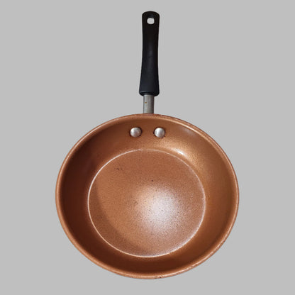 Set of 4 Farberware Ceramic Nonstick Pots & Pans w/ 1 Lid - USED