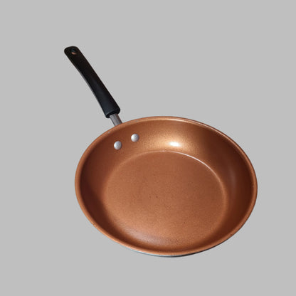 Set of 4 Farberware Ceramic Nonstick Pots & Pans w/ 1 Lid - USED