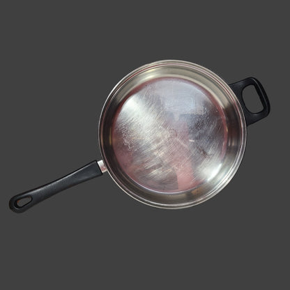 Unbranded 10" Fry Pan w/ 2 Handles - USED