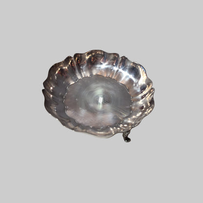 VTG Wm A Rogers Silverplate 3 Leg Candy Dish - USED