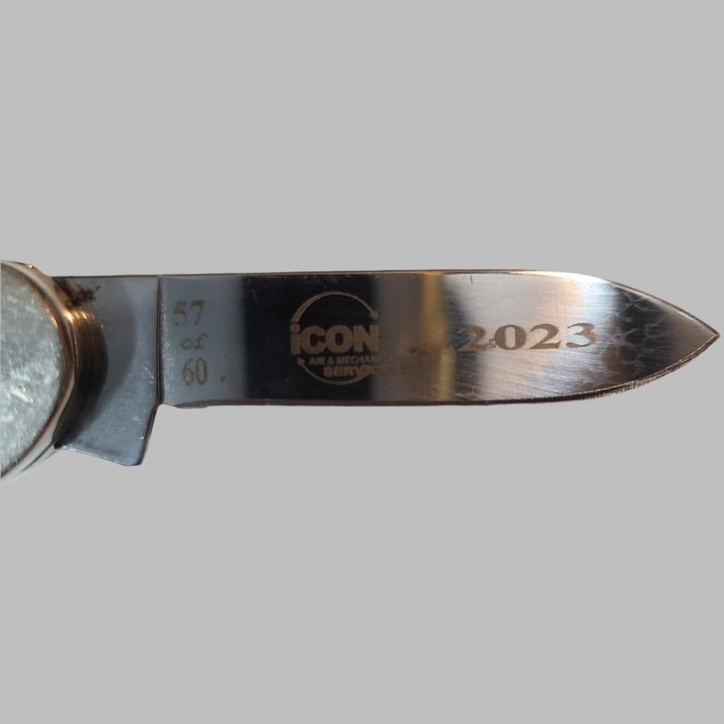 RARE Case XX 62131 “57 of 60” ICON Air & Mechanical Services 2023 Pocket Knife - LIKE NEW