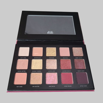 Discontinued Milani Luster Light Hyper-Pigmented Eyeshadow Palette - 1 Cosmetic Flaw Present - NEW