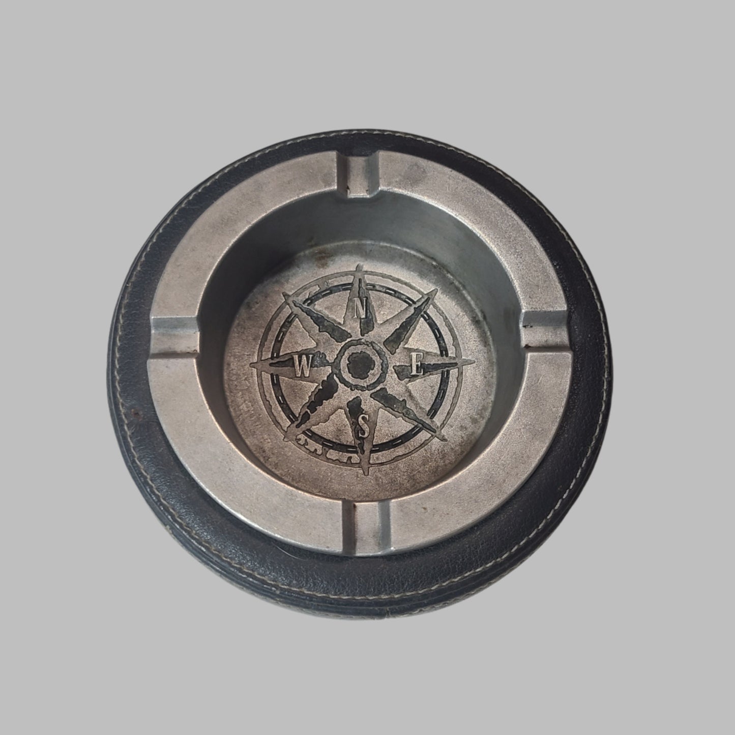VTG Marlboro Compass Logo Metal & Leather Ashtray 1998 - USED