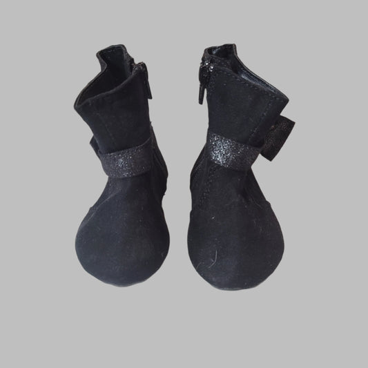 Sesame Street Size 2W Black Suede Boots w/ Bow - USED