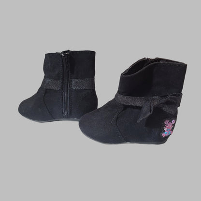 Sesame Street Size 2W Black Suede Boots w/ Bow - USED