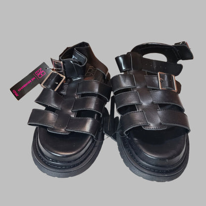 Women's 10W No Boundaries Black Sandals - NEW