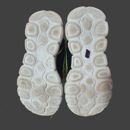 Kids Size 1 Yellow/Black Aeroline Fitness Gear - USED