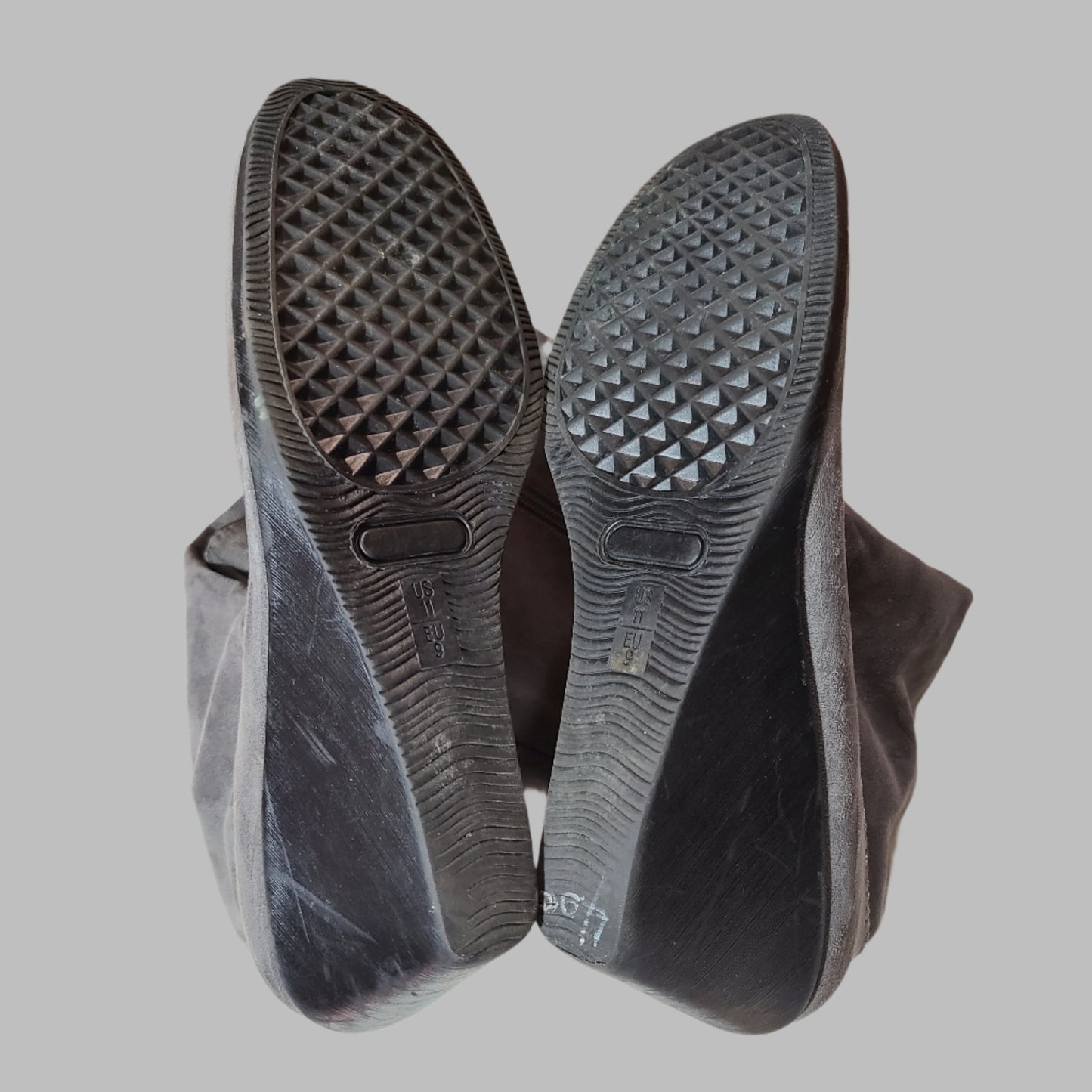 Women's Target Size 11 Dark Gray Suede Knee High Boots - LIKE NEW