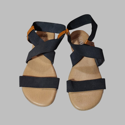 Women's 9M Black XOXO Bailor Sandals - USED