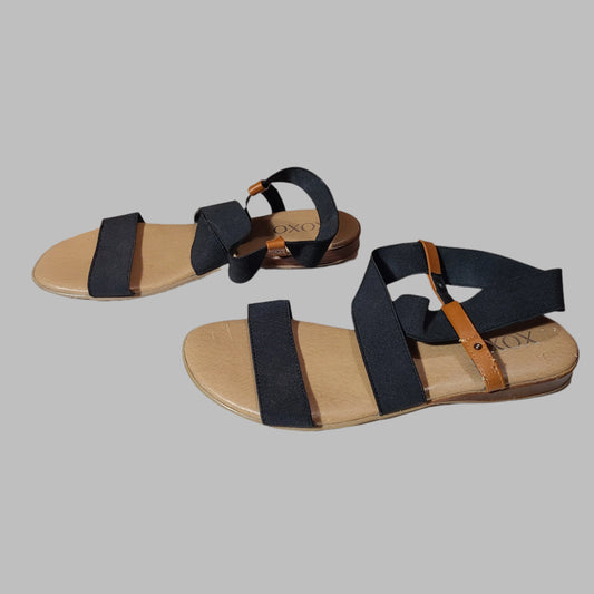Women's 9M Black XOXO Bailor Sandals - USED