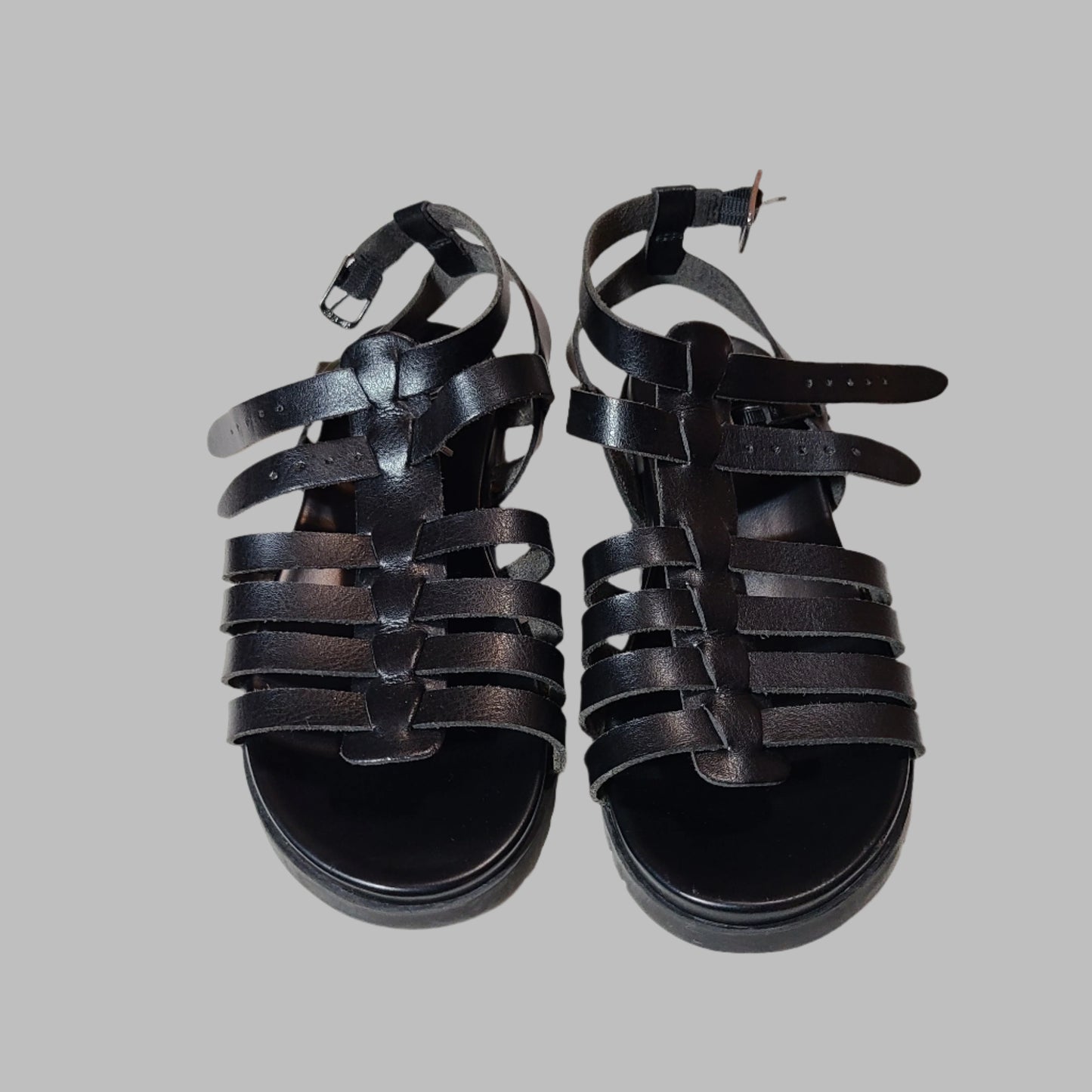 Kid's 13 Wonder Nation Black Sandals - USED