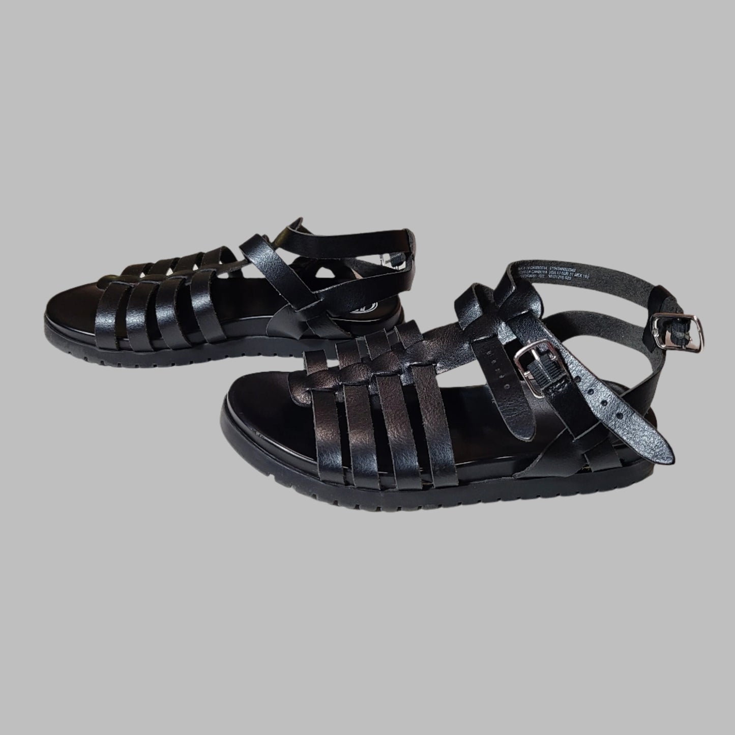 Kid's 13 Wonder Nation Black Sandals - USED