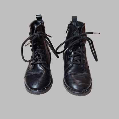 Girl's 11 Wonder Nation Black Zip-Up & Lace Boots - USED