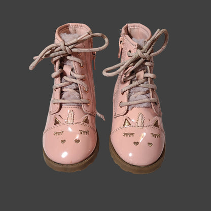 Girl's 9 Wonder Nation Pink Non-Marking Critter Boots - USED