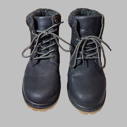 Women's 9 YoKi Black Hiker Boots - USED