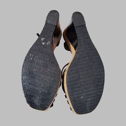Women's 9 Gianni Bini Shiny Black Cork Wedges - USED