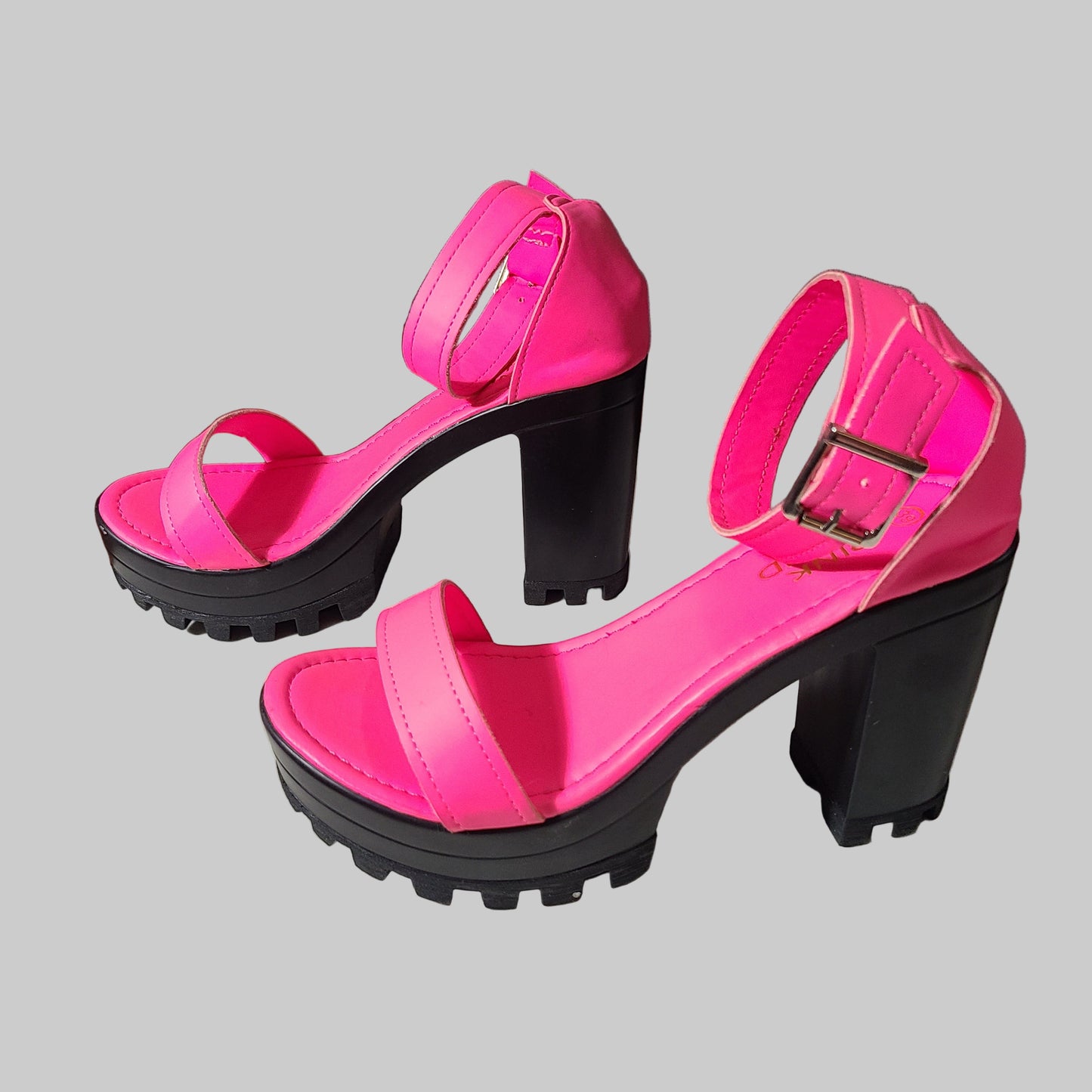 Women's EU39/US8.5 Pink Sound Platform Pumps - USED