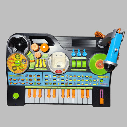 Vtech KidiJamz Interactive Music Studio - Keyboard, Microphone, and More - New Batteries - USED