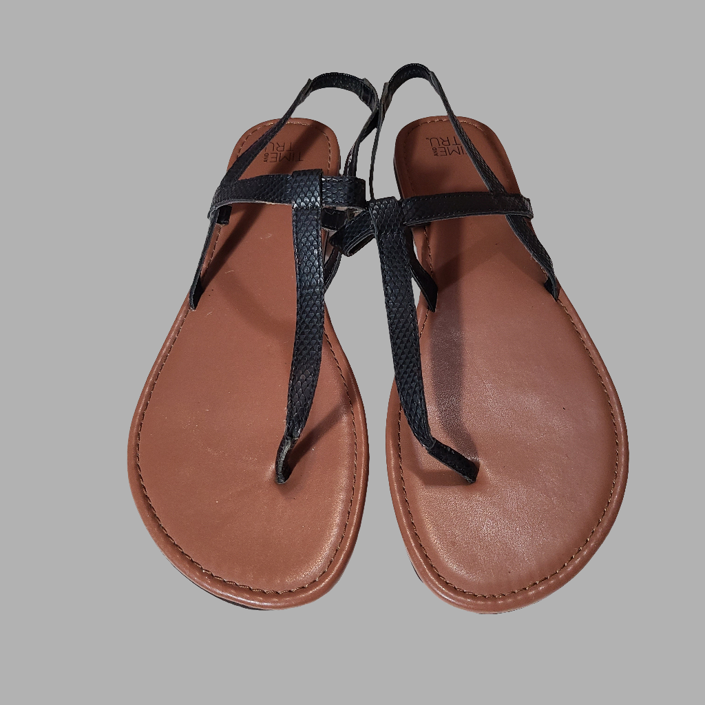 Women's Size 11 Black Strap Time and Tru Sandals - USED
